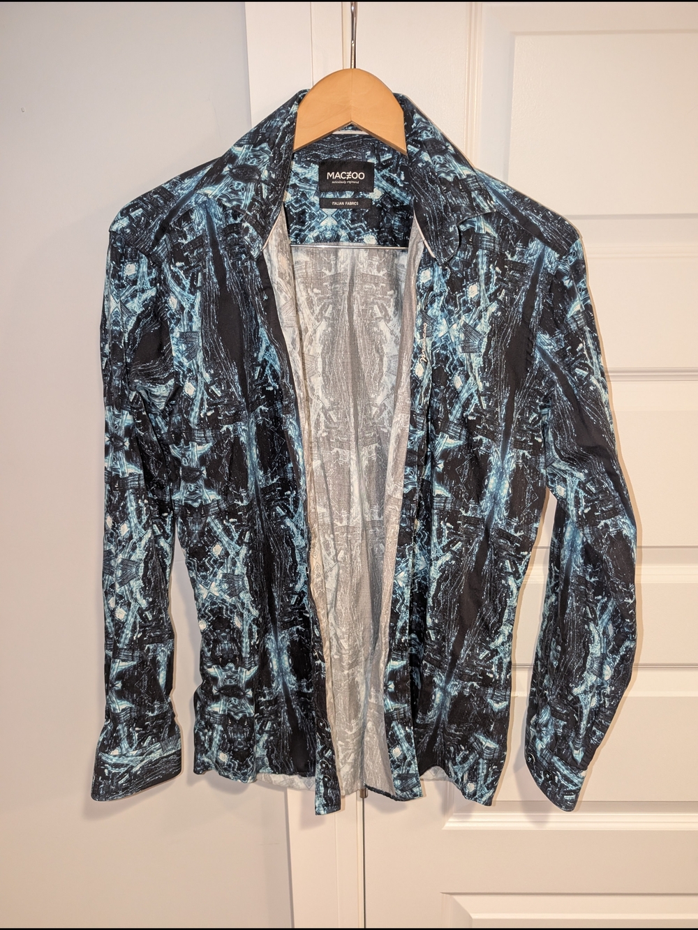 Black & Light Blue Patterned Abstract Dress Shirt
